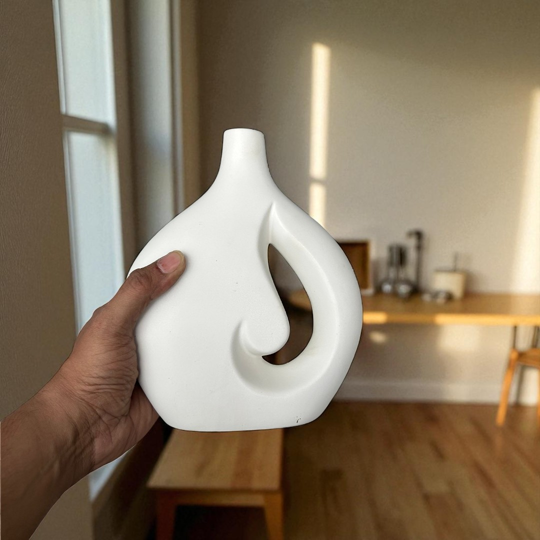 Serenity Swirl Ceramic Vase (White)