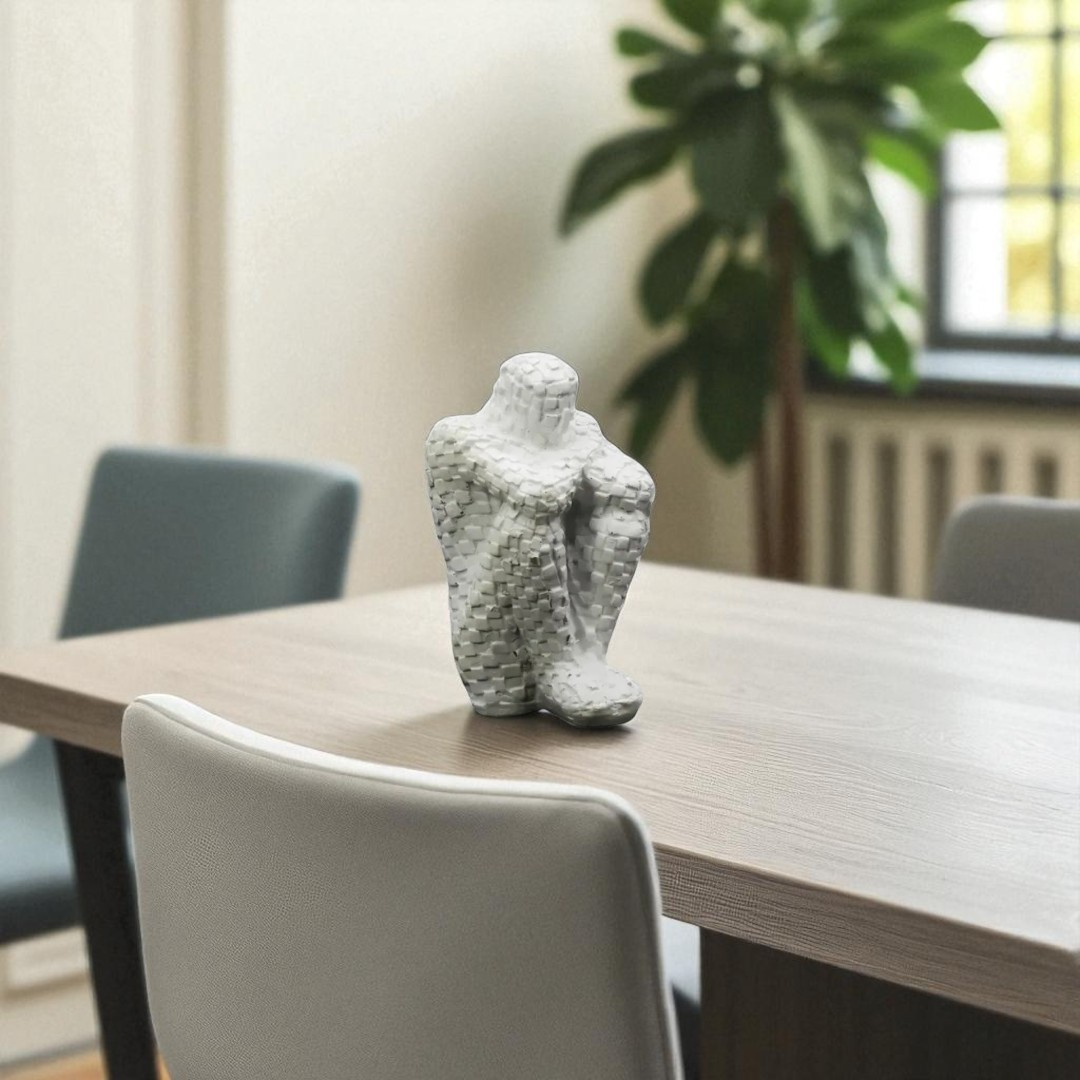 Weave Thinker Sculpture (White)