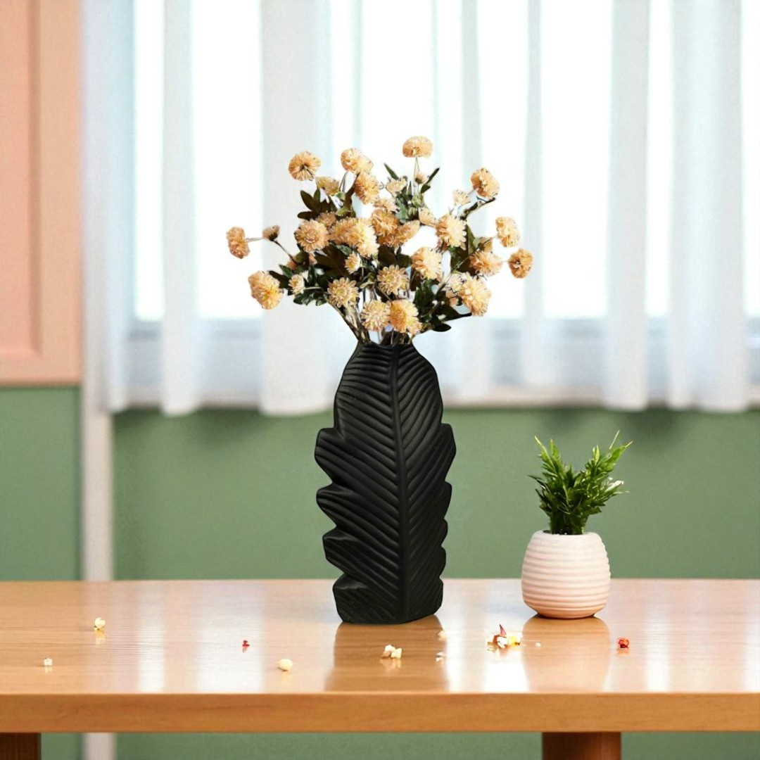 Sculpted Leaf Vase - Set of 2