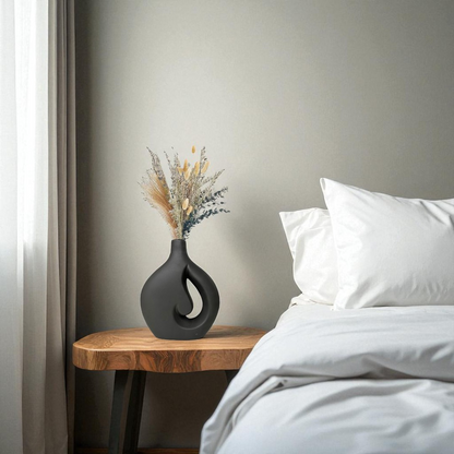 Serenity Swirl Ceramic Vase (Black)