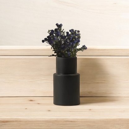 Minimalist Heaven Vase - Black