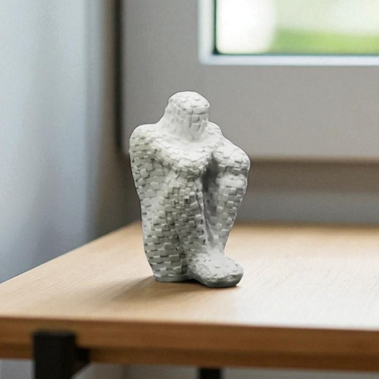 Weave Thinker Sculpture (White)